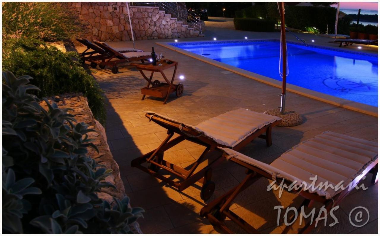 Apartments Tomas Primosten Exterior photo