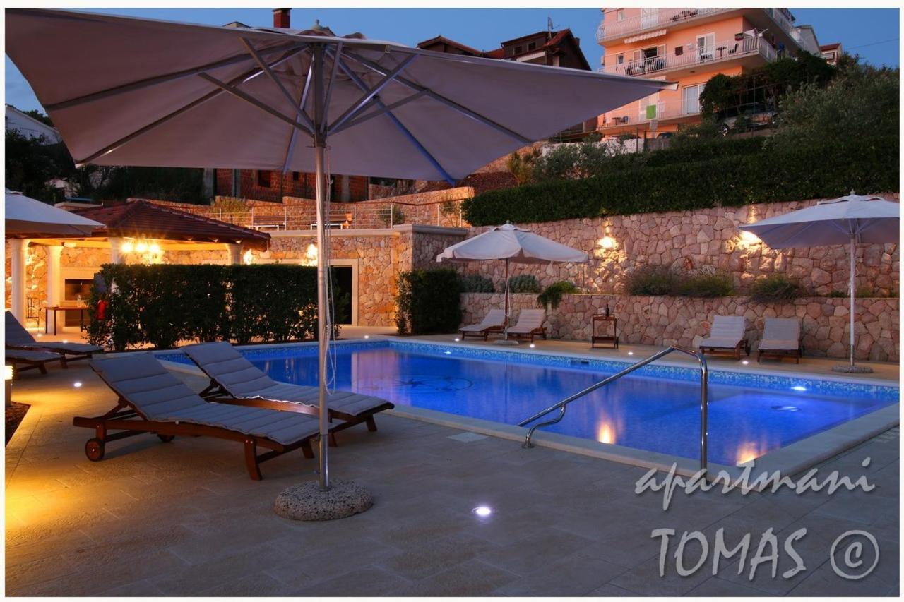 Apartments Tomas Primosten Exterior photo